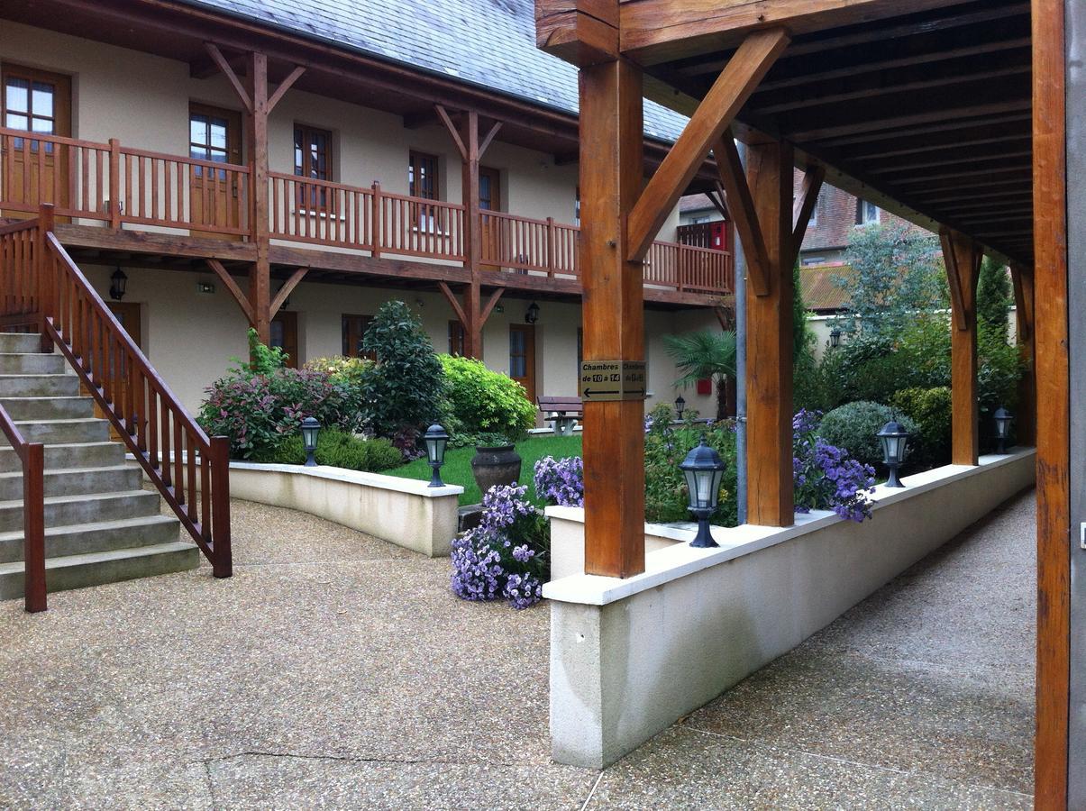 Hôtel De Normandie Conches-en-Ouche Buitenkant foto
